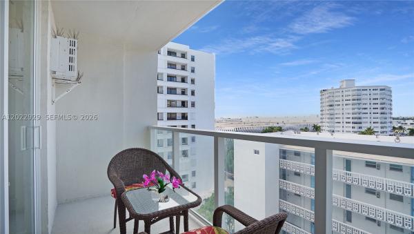 1750 James, 1750 James Ave #9J, Miami Beach, Florida 33139, image 1