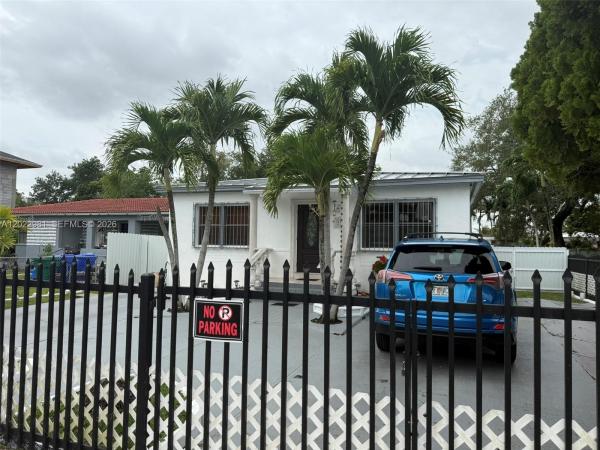 Naranja Nook, 5940 SW 2nd St, Miami, Florida 33144, image 1