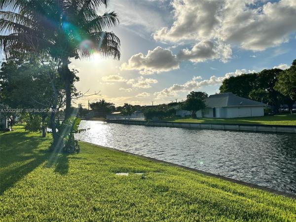Sunset Isle 13, 8309 NW 59th Pl, Tamarac, Florida 33321, image 1