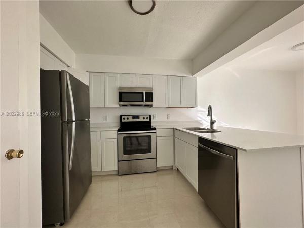 Pompano Palms, 480 NW 42nd Ct #1-2, Deerfield Beach, Florida 33064, image 1