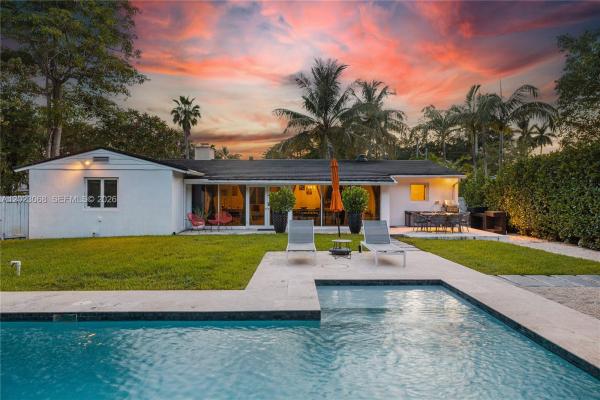 Griffing Biscayne Park Estates, 11403 NE 8th Ave, Biscayne Park, Florida 33161, image 1