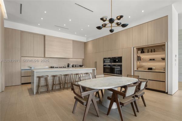 Di Lido Island, 28 W Dilido Dr, Miami Beach, Florida 33139, image 2
