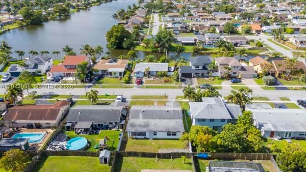 Windward Isle, 11641 NW 42nd St, Sunrise, Florida 33323, image 1