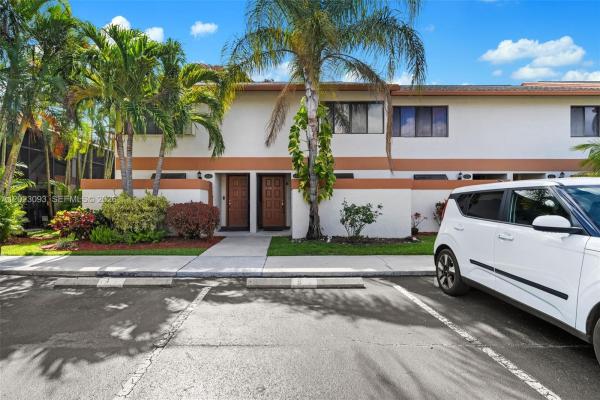 Townhomes At Orange Drive, 4241 SW 71st Way, Davie, Florida 33314, image 1