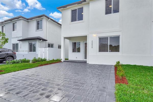 22555 SW 125th Ave #13A, Miami, Florida 33170, image 1