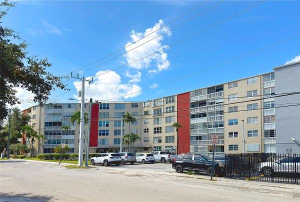 1475 Terra Towers, 1475 NE 125th Ter #408H, North Miami, Florida 33161, image 1