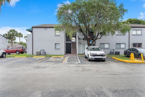 7407 SW 152nd Ave #4-103, Unincorporated Dade County, Florida 33193, image 1