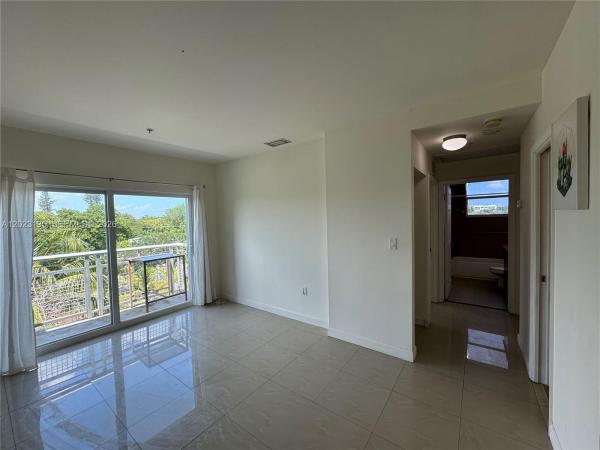 529 NE 62nd St #404, Miami, Florida 33138, image 1