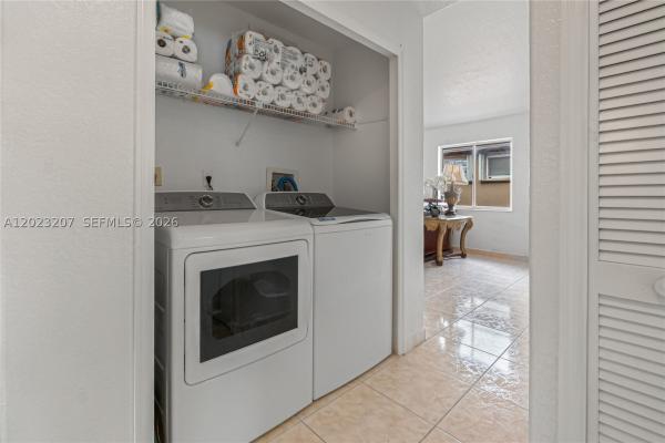 Napoles Homes, 3254 W 78th St, Hialeah, Florida 33018, image 1