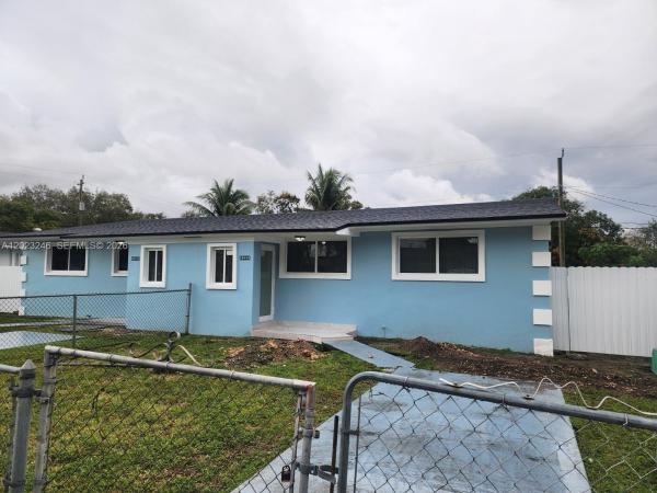 1220 NW 102nd St #2, Unincorporated Dade County, Florida 33147, image 1