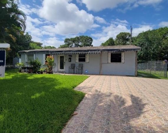 Dillard Park Estates, 1020 NW 25th Ave, Fort Lauderdale, Florida 33311, image 1