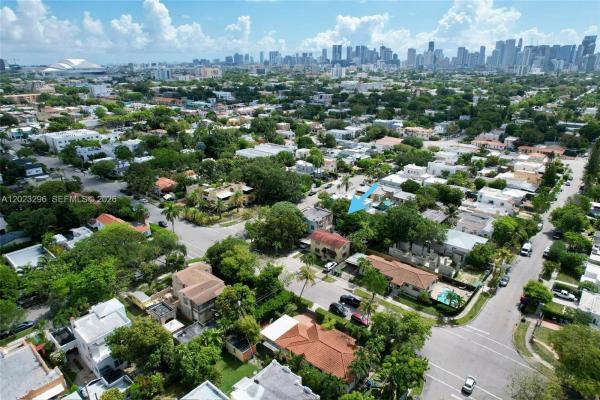 Shenandoah, 1792 SW 11th St, Miami, Florida 33135, image 3