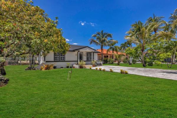 2851 NW 106th St, Unincorporated Dade County, Florida 33147, image 1