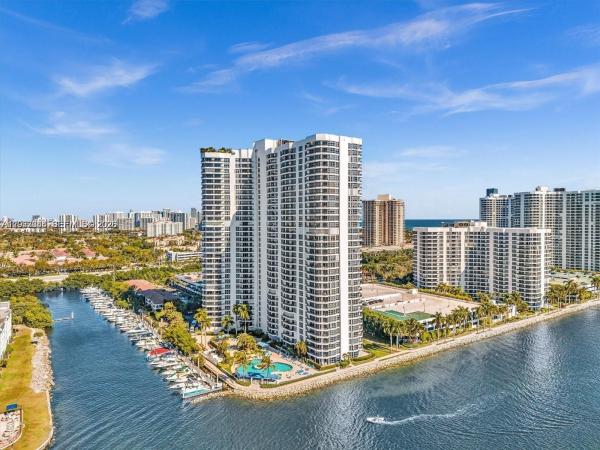 Mystic Pointe Tower 200, 19101 NE 36th Ct #1911, Aventura, Florida 33180, image 1