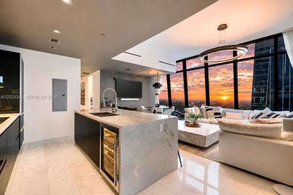 Echo Brickell, 1451 Brickell Ave #4304, Miami, Florida 33131, image 2