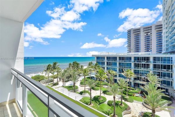 Central Carillon Beach, 6801 Collins Ave #611 (Door 610), Miami Beach, Florida 33141, image 1