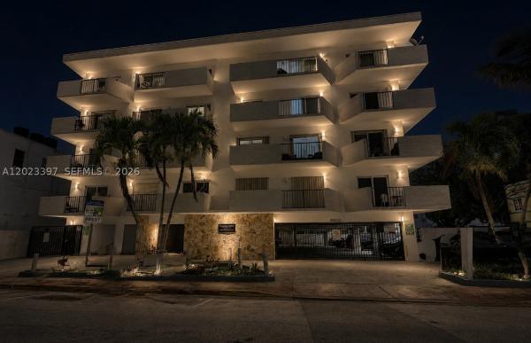 Harding Villas, 6965 Harding Ave #401, Miami Beach, Florida 33141, image 3