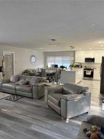 Boulevard Heights, 1313 N 74th Ter, Hollywood, Florida 33024, image 2
