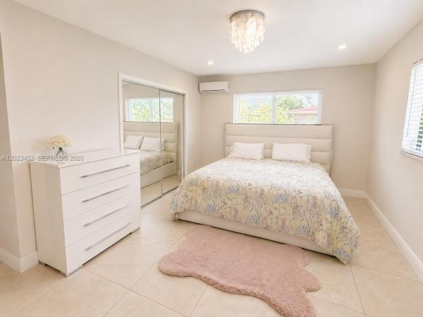 430 NE 145th St, Unincorporated Dade County, Florida 33161, image 1
