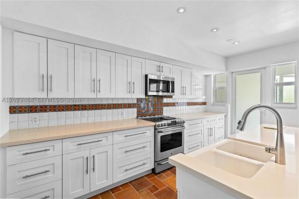Bal Harbour Manor, 10190 Collins Ave #308, Bal Harbour, Florida 33154, image 3