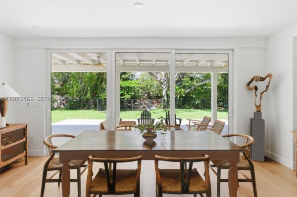 Merion Park Manor, 7350 SW 65th Ave, South Miami, Florida 33143, image 1