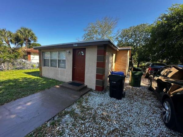 Washington Park, 2221 NW 6th Ct, Fort Lauderdale, Florida 33311, image 1