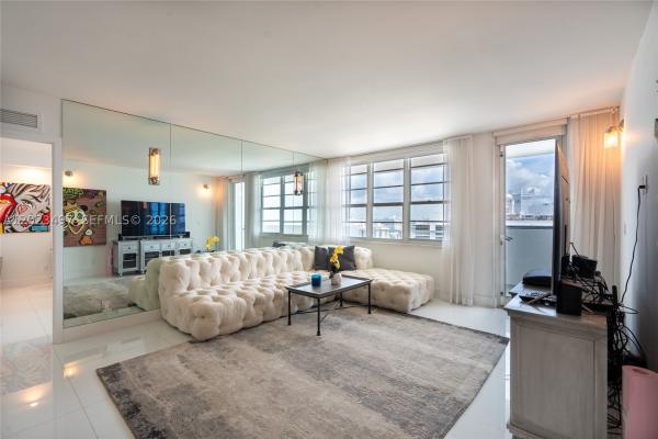 The Decoplage, 100 Lincoln Rd #1523, Miami Beach, Florida 33139, image 3