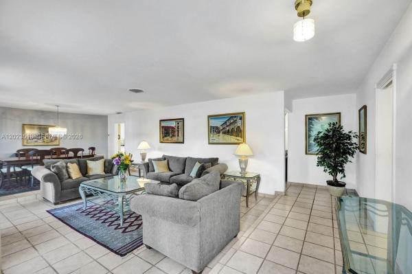 8521 SW 86th Ct, Unincorporated Dade County, Florida 33143, image 1