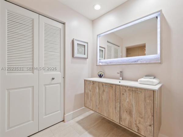 Bayside Village At Fisher Island, 2425 Fisher Island Dr #5205, Fisher Island, Florida 33109, image 3