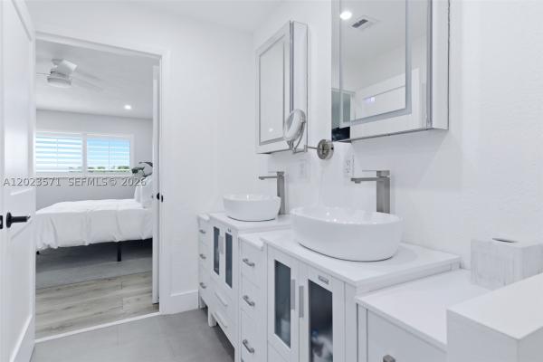 19009 NW 64th Ct, Hialeah, Florida 33015, image 1