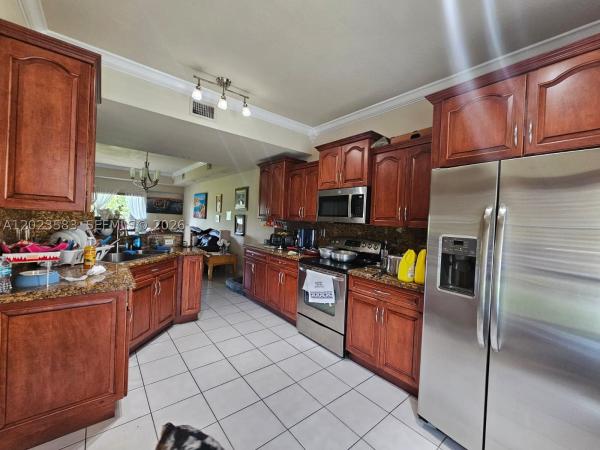 8960 W Flagler St #3, Unincorporated Dade County, Florida 33174, image 1