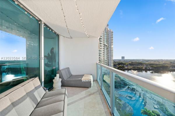 Tao Sawgrass, 2641 N Flamingo Rd #1006N, Sunrise, Florida 33323, image 2