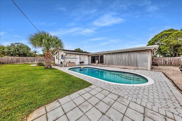 Plantation Park Lakesites, 5260 SW 10th Ct, Plantation, Florida 33317, image 1