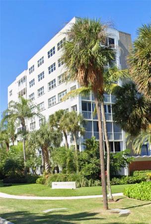 Ocean Drive Manors, 590 Ocean Dr #8B, Key Biscayne, Florida 33149, image 1