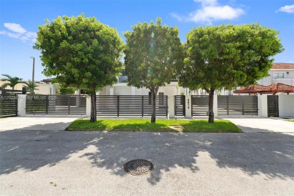4014 SW 144th Pl, Unincorporated Dade County, Florida 33175, image 2