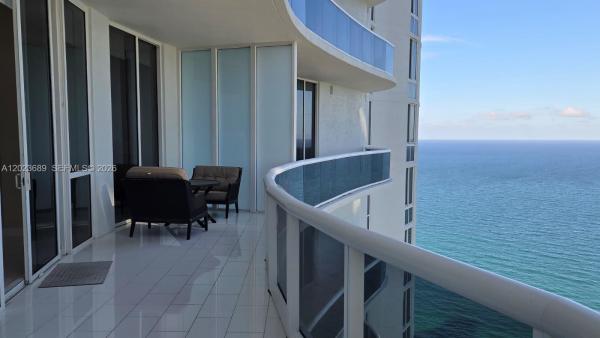Tdr Tower 3, 15811 Collins Ave #3807, Sunny Isles Beach, Florida 33160, image 1