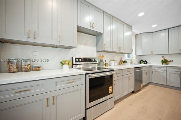 4220 SW 14th St, Unincorporated Dade County, Florida 33134, image 3