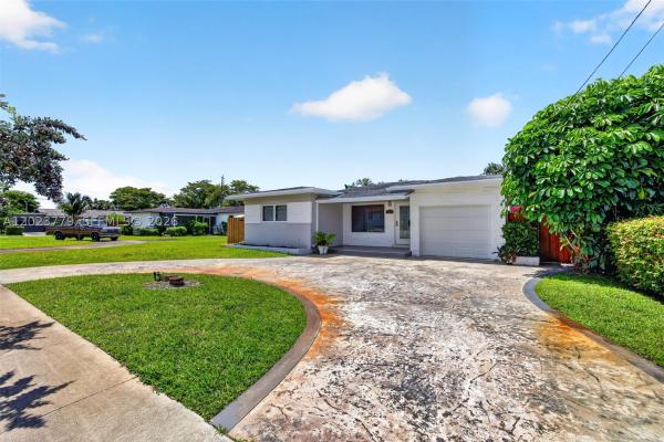 Belmar, 709 NW 9th Ct, Hallandale Beach, Florida 33009, image 1