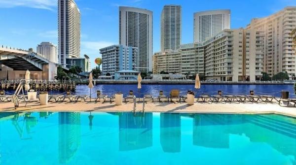 Beachwalk Elite Hotel & Resort, 2602 E Hallandale Beach Blvd #R309, Hallandale Beach, Florida 33009, image 1