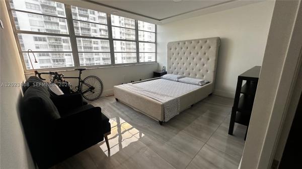 Del Prado South Towers, 18041 Biscayne Blvd #702-4, Aventura, Florida 33160, image 1
