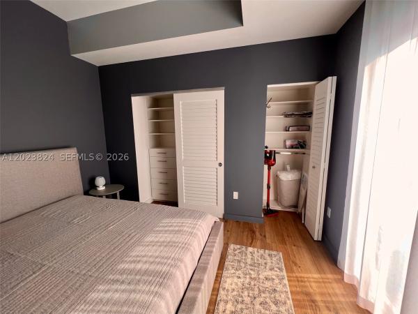 Centro, 151 SE 1st St #810, Miami, Florida 33131, image 1