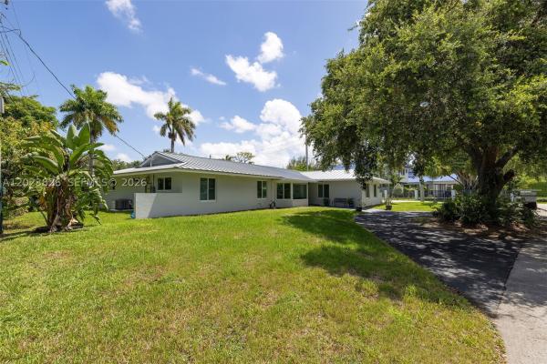 7980 SW 108th St, Unincorporated Dade County, Florida 33156, image 2