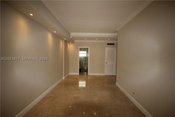 The Carriage House, 5401 Collins Ave #339, Miami Beach, Florida 33140, image 1