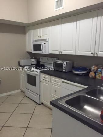 La Via, 150 NW 96th Ave #9307, Pembroke Pines, Florida 33024, image 2