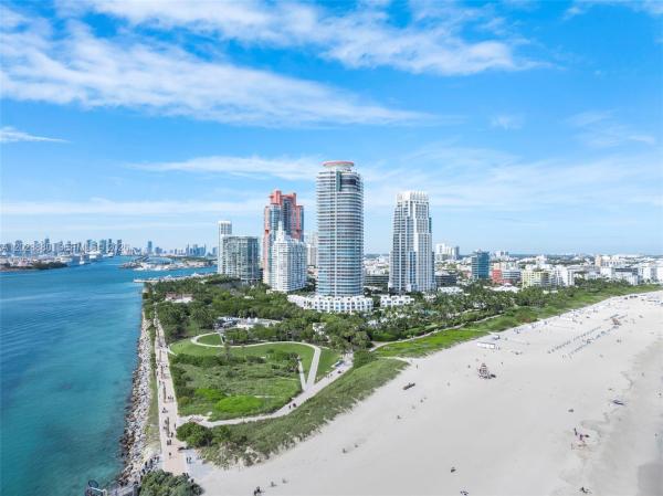 Continuum On South Beach The South Tower, 100 S Pointe Dr #509, Miami Beach, Florida 33139, image 2