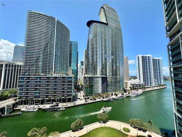 Icon Brickell Tower 1, 475 Brickell Ave #1614, Miami, Florida 33131, image 2