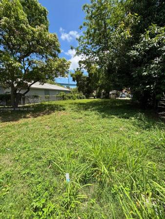 Bay Vista Park, 665 NW 43rd St, Miami, Florida 33127, image 1
