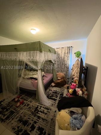 Sutton House, 11840 NE 19th Dr #14, North Miami, Florida 33181, image 3