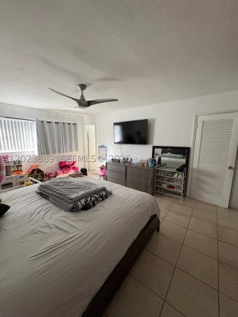 Sutton House, 11840 NE 19th Dr #14, North Miami, Florida 33181, image 1
