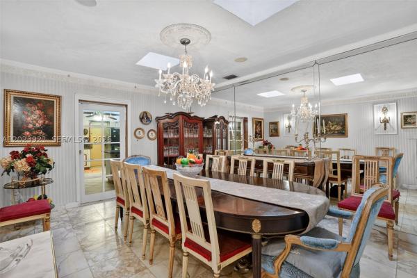 8461 SW 68th Street Rd, Unincorporated Dade County, Florida 33143, image 1